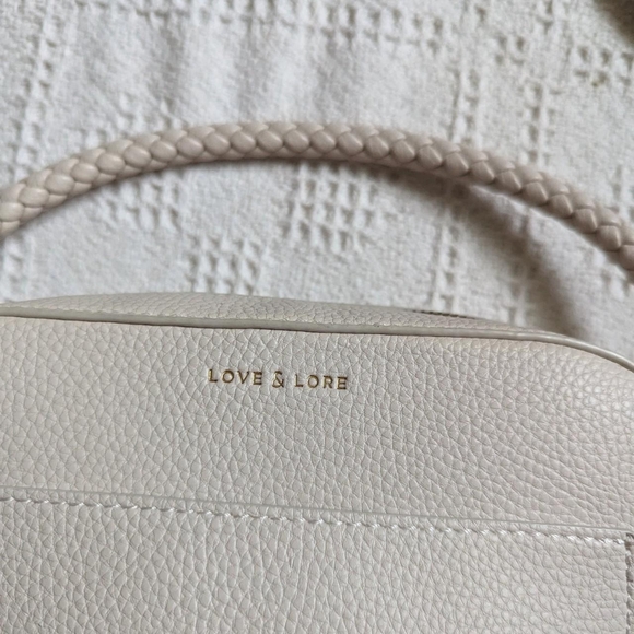 love & lore bag - Picture 2 of 5